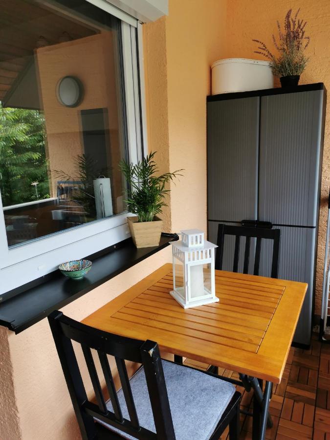Schoene, Grosse Ferienwohnung In Waldenbuch, Nahe Stuttgart Messe, Boeblingen, Sindelfingen Exterior foto
